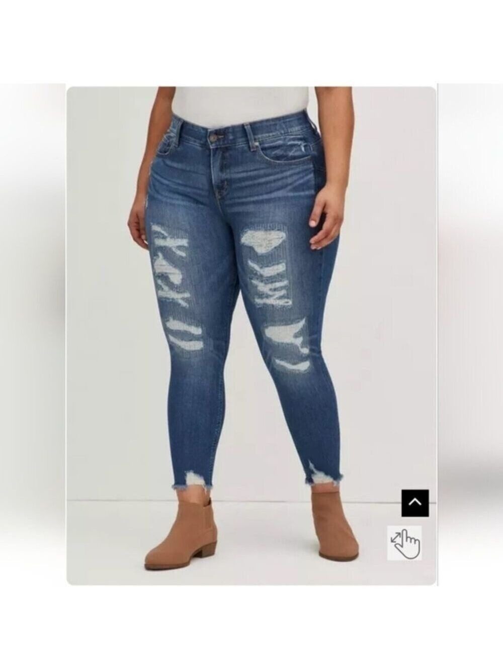 NWT TORRID | Bombshell Skinny Premium Stretch High-Rise Destructed Jeans Sz 26S